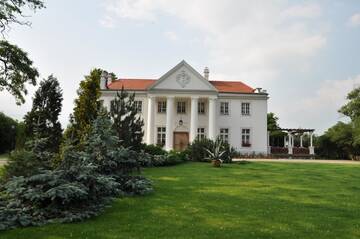 Фотографии Апарт-отели Restauracja - Hotel Pałacowa г. Рогово (Польша) №2 Фото Апарт-отели Restauracja - Hotel Pałacowa г. Рогово 2